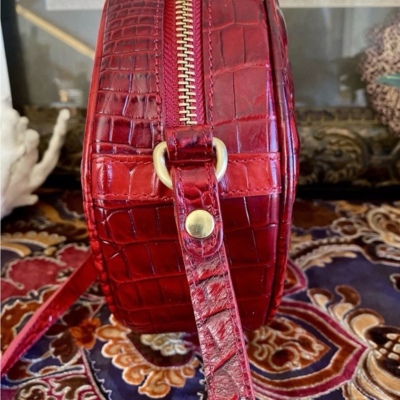 Brahmin RARE Belle Ruby Melbourne Canteen Croc Embossed Leather Crossbody NWOT - Picture 8 of 12